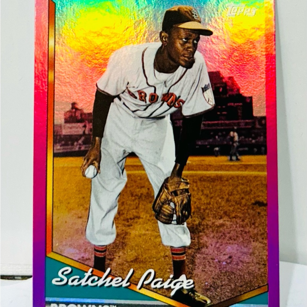 PRETTIEST SATCHEL PAIGE CARD EVER, in the PINK — REFRACTOR!! Ck it out.. & MINT!